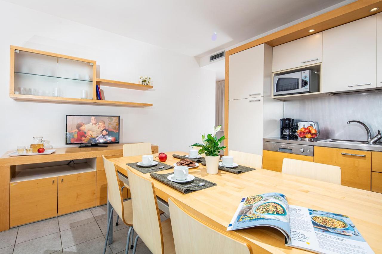 Residence Airone リニャーノ・サッビアドーロ エクステリア 写真